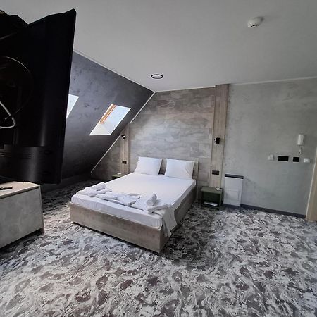 Rcr Einstein Studios 2 Sofya Dış mekan fotoğraf
